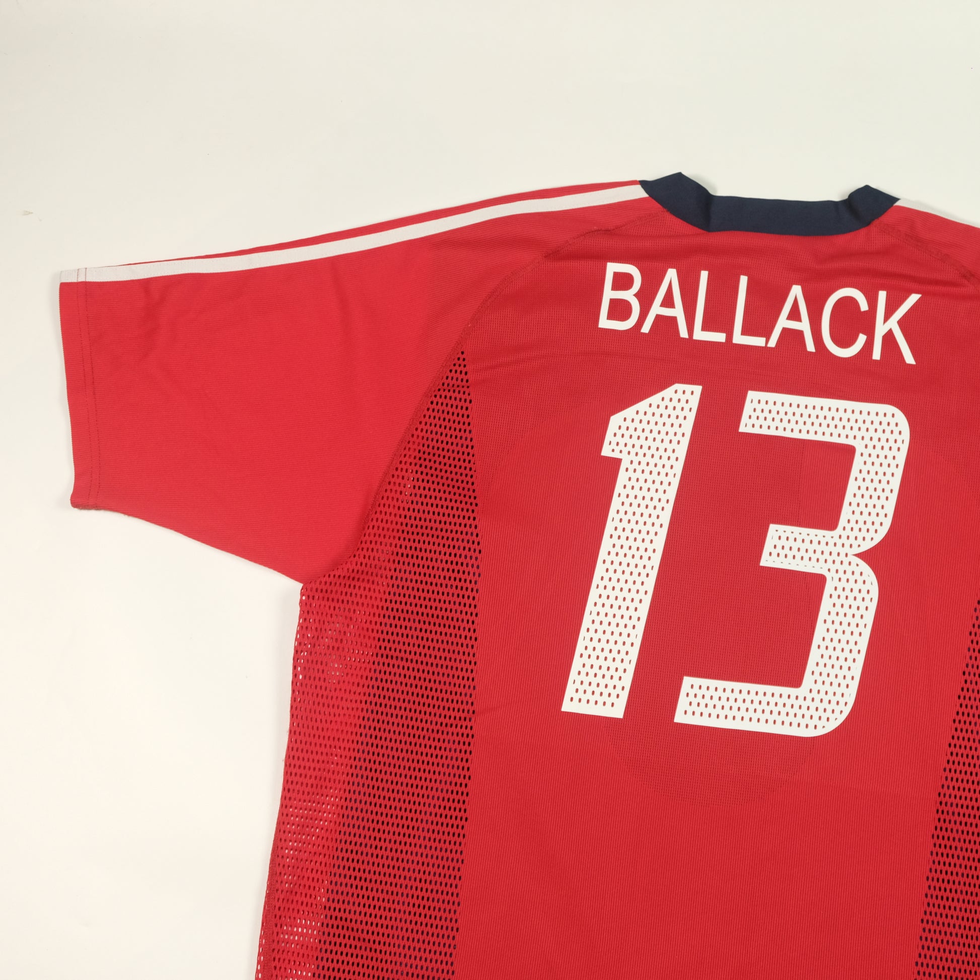 2002/2003 Bayern Munich Home Shirt Ballack Adidas