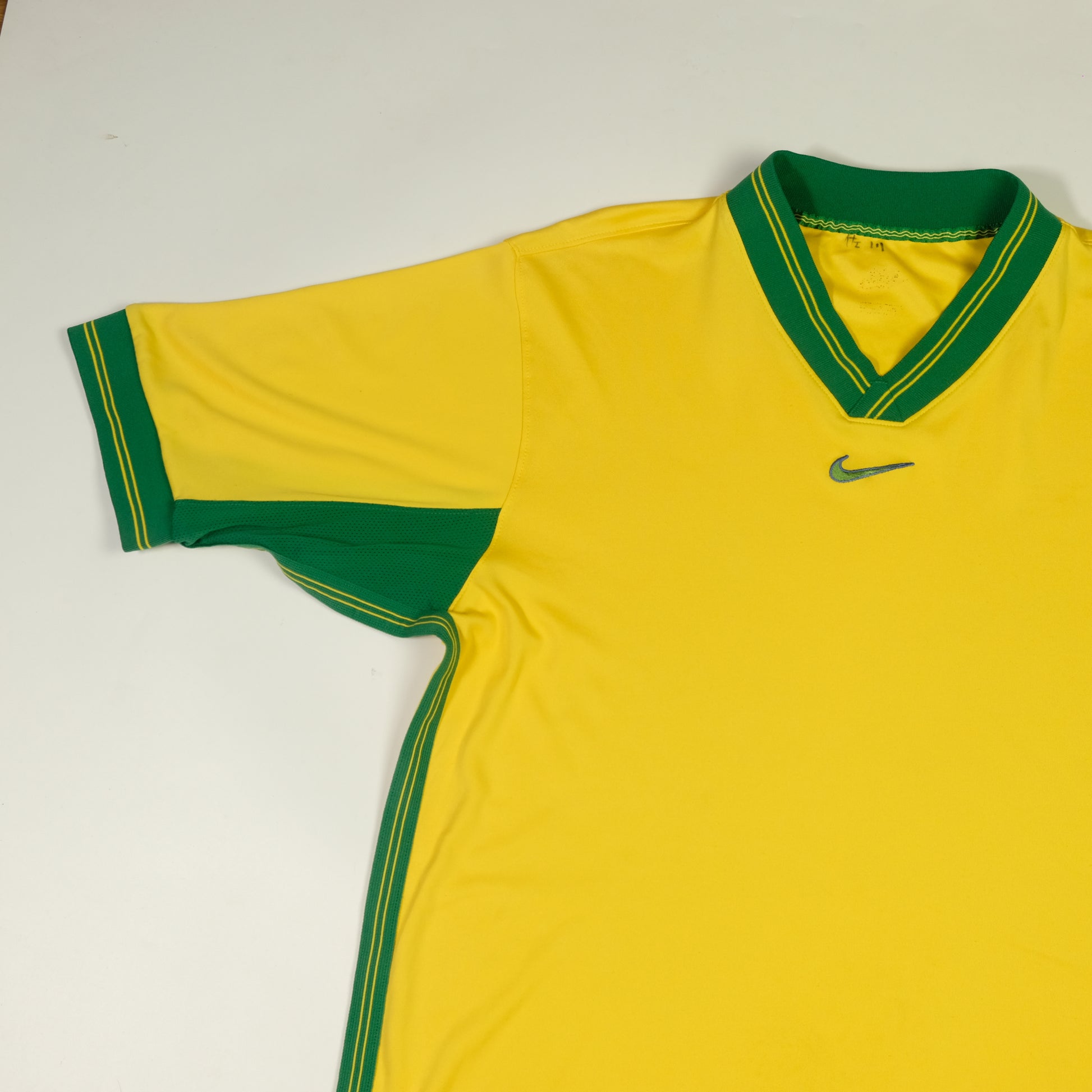 1998 Brazil Training Shirt Nike