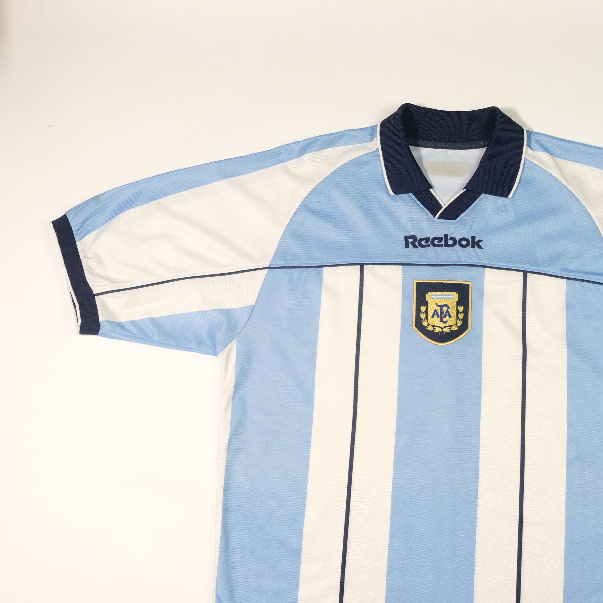 2000/01 Argentina Home Shirt Reebok