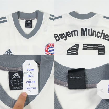 2002/04 Bayern Munich Away Shirt Adidas Ballack (M)