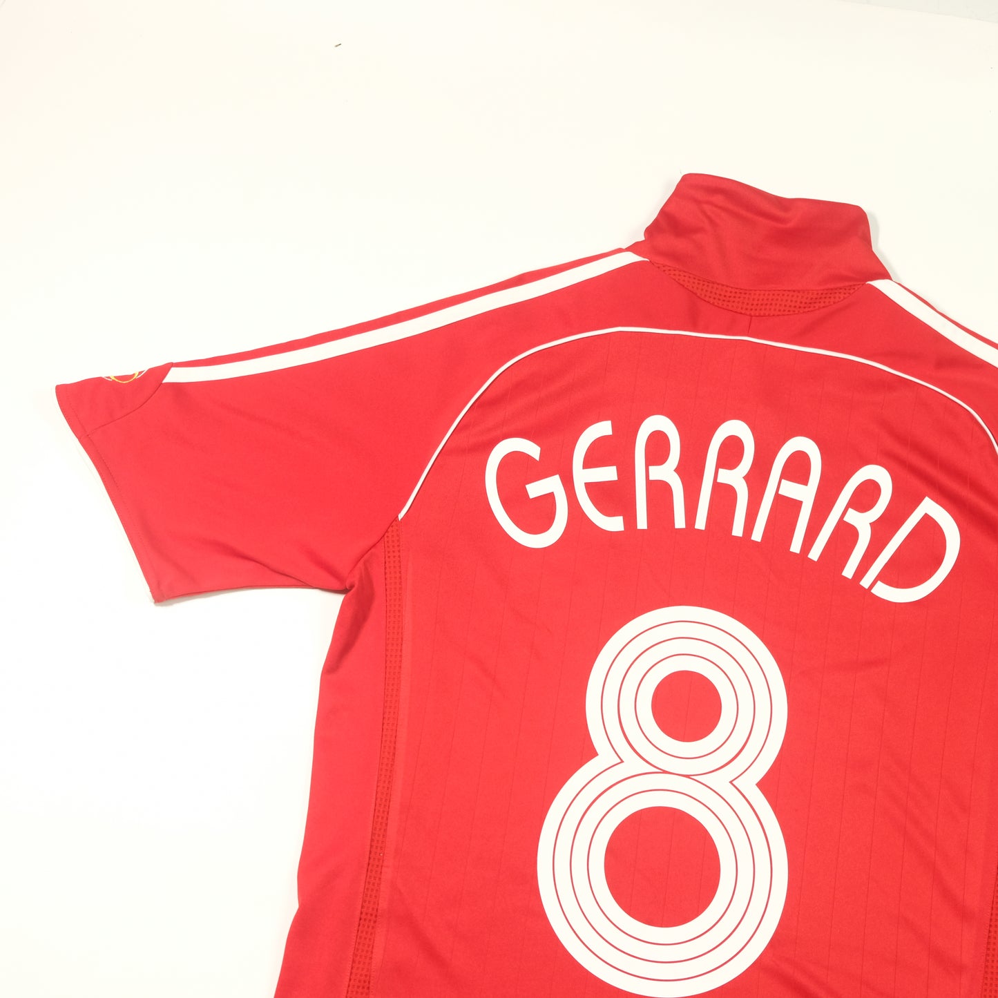 Liverpool Original Adidas Gerrard 2006/2007 Home Football Shirt Small/Medium